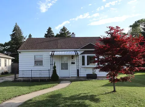 2218 Jerome, Racine, WI 53403