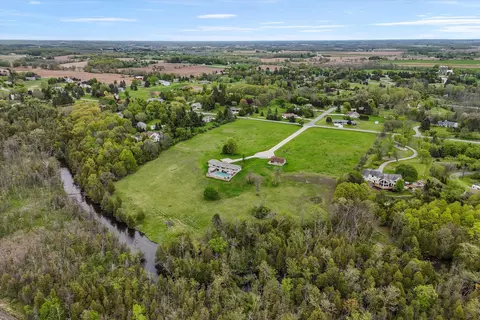 w5936 Mooney Road, Plymouth, WI 53073