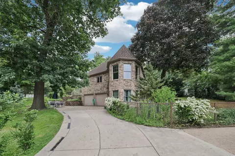 w9084 Lakeview Drive, Oakland, WI 53523