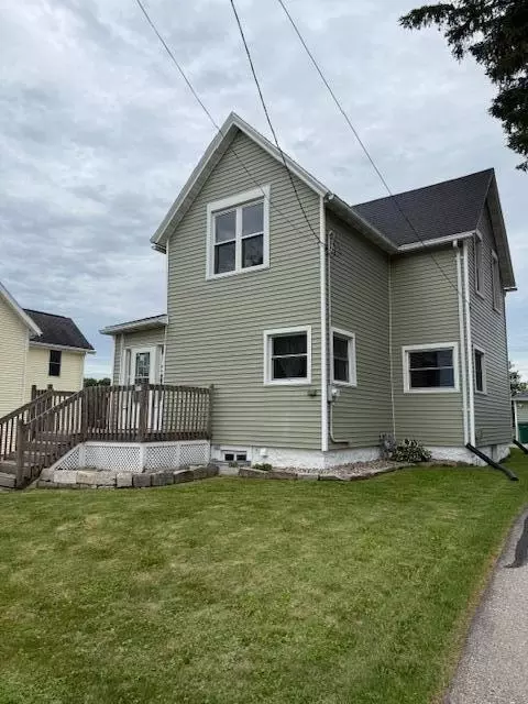 703 Fifth, Lomira, WI 53048