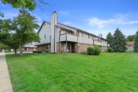 2021 S 102nd #C, West Allis, WI 53227
