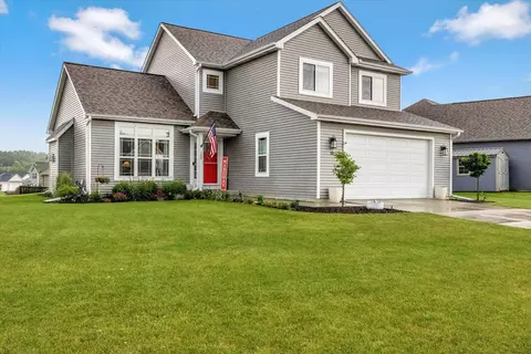 129 N Wild Flower, Elkhorn, WI 53121