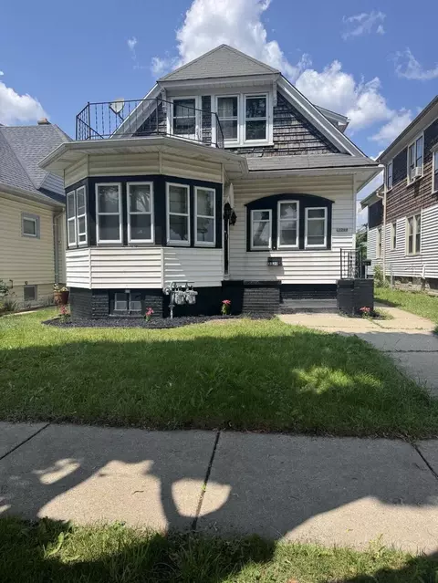 2320 W Hope #2320A, Milwaukee, WI 53209