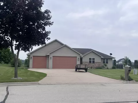 1534 Mcrae, Bellevue, WI 54311