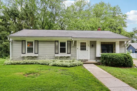 605 Norwood, Waukesha, WI 53188