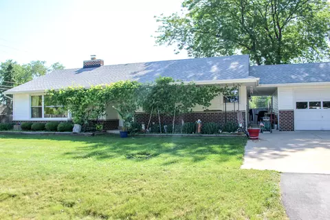 4943 Tanglewood, Racine, WI 53402