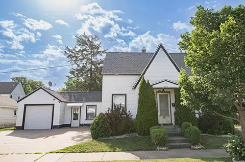 462 St Charles, Winona, MN 55987