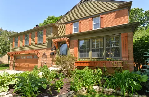 715 Russet, Racine, WI 53405