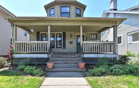 1336 Deane, Racine, WI 53405