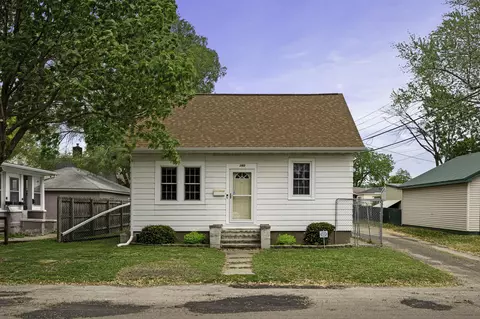 260 Lee, Winona, MN 55987