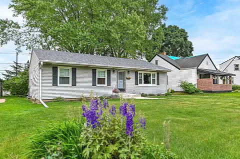 3564 S 48th, Greenfield, WI 53220