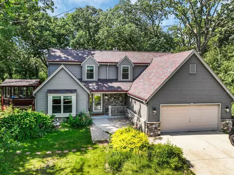 1803 Kettle, East Troy, WI 53120