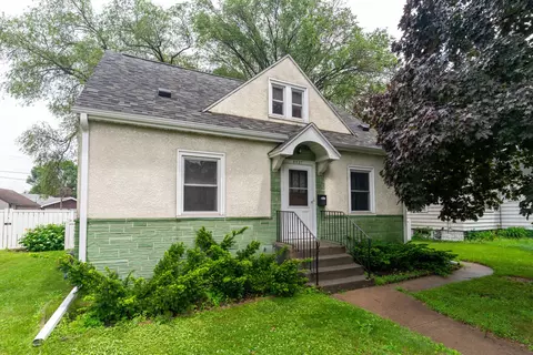 2837 S La, Crosse, WI 54601