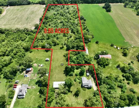 w4831 Bluff Road, Troy, WI 53120