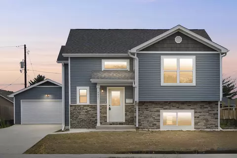 4921 38th, Kenosha, WI 53144