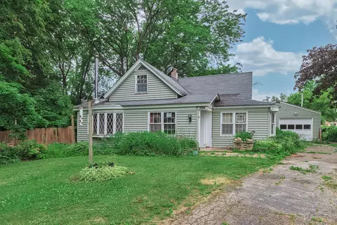 n1236 Walnut Road, Bloomfield, WI 53128