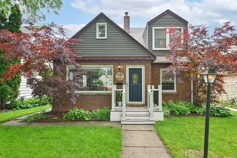 2745 S 45th, Milwaukee, WI 53219