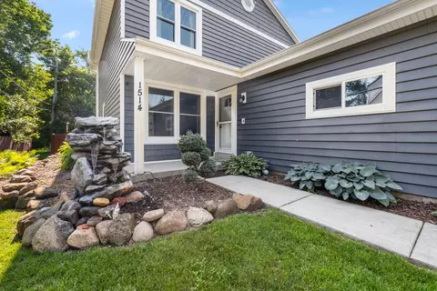 1514 S Sunny Slope, New Berlin, WI 53151