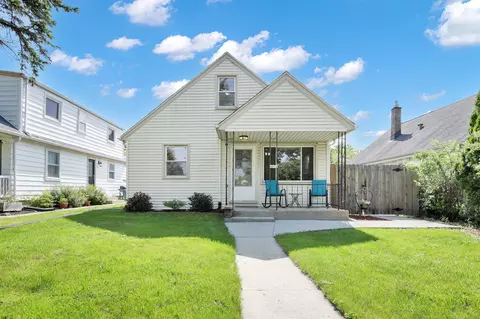 4654 S 47th, Greenfield, WI 53220