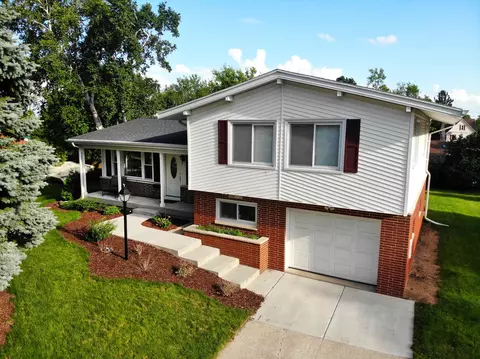 n88w17123 Elmwood, Menomonee Falls, WI 53051