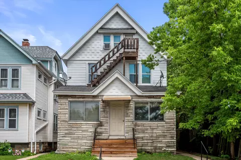 1820 S 59th #1822, West Allis, WI 53214