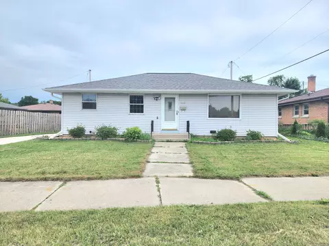 2518 Main, Sheboygan, WI 53083