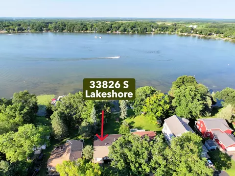 33826 S Lakeshore, Burlington, WI 53105