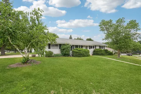513 Mulberry, West Bend, WI 53090