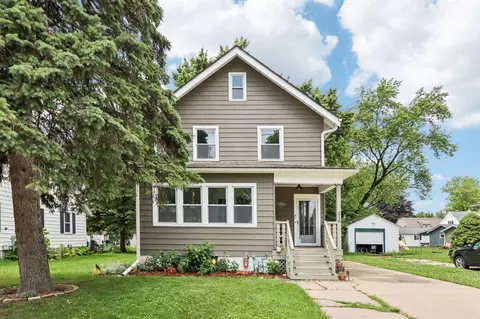 210 S Monroe, Watertown, WI 53094