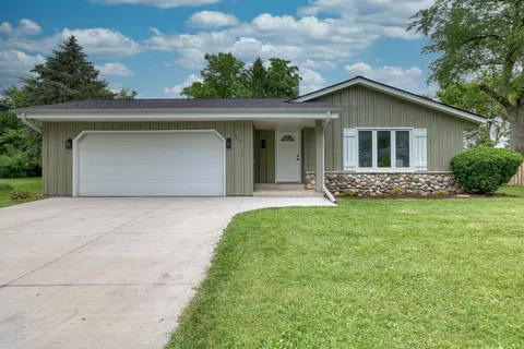 1231 River Park, Mukwonago, WI 53149