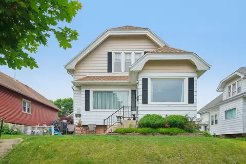 2157 S 63rd, West Allis, WI 53219