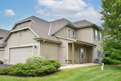 1831 New Port Vis, Grafton, WI 53024