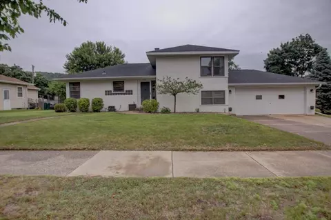 2147 Sunrise, La Crosse, WI 54601