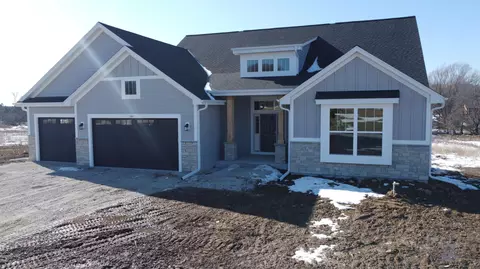 593 Wickland, Richfield, WI 53017