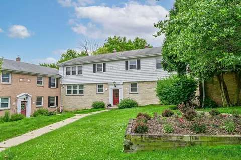 1235 E Randolph #D, Milwaukee, WI 53212