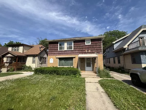 2740 N 60th #2742, Milwaukee, WI 53210