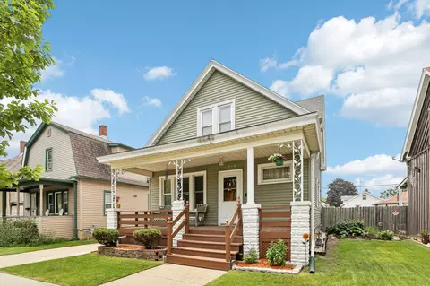 1512 Grove, Racine, WI 53405