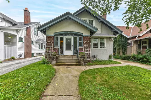4068 N Prospect, Shorewood, WI 53211
