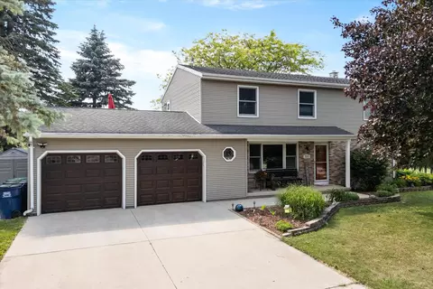 355 S Milwaukee, Fredonia, WI 53021