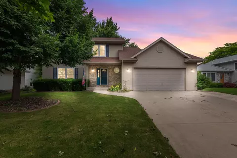 1001 Bluehill, Fond Du Lac, WI 54935