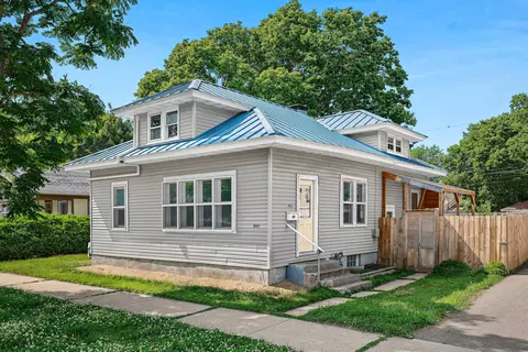 945 Tyler, La Crosse, WI 54601
