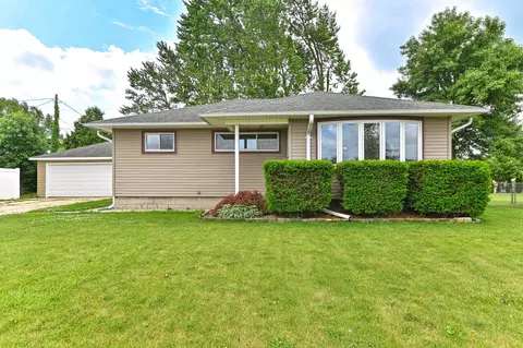 1409 Sherman, South Milwaukee, WI 53172