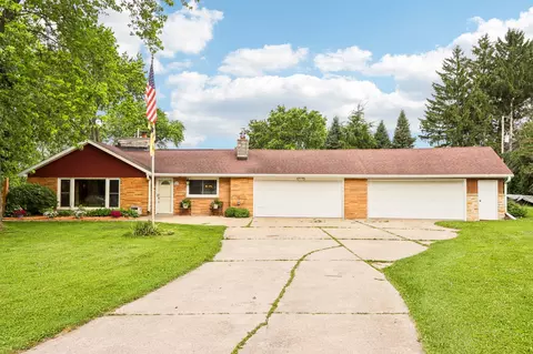 w262s3159 View, Waukesha, WI 53189