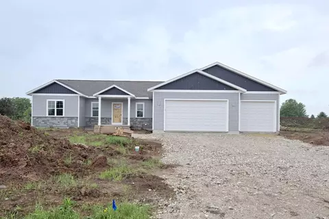 760 S Country, Fond Du Lac, WI 54935