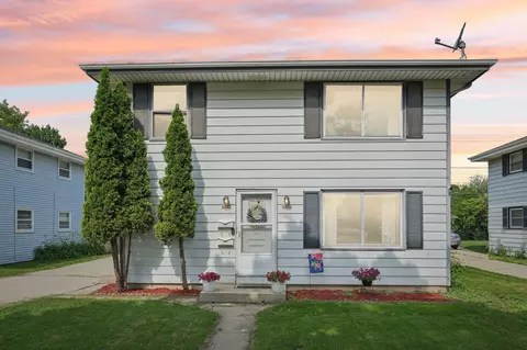 4423 S 5th #4425, Milwaukee, WI 53207