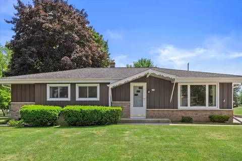 221 W Lilac, Grafton, WI 53024