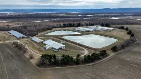 n6671 County Road Nn, Holland, WI 54636