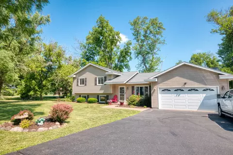 31110 82nd, Burlington, WI 53105