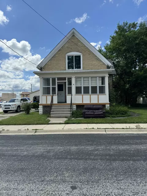 208 N 5th, Watertown, WI 53094