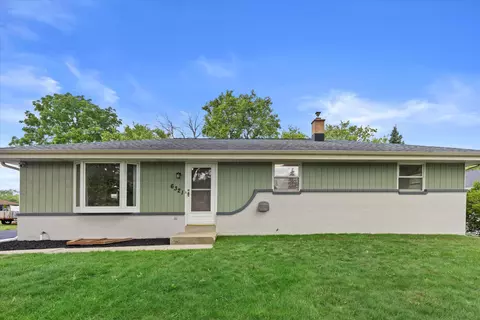 6321 N 121st, Milwaukee, WI 53225